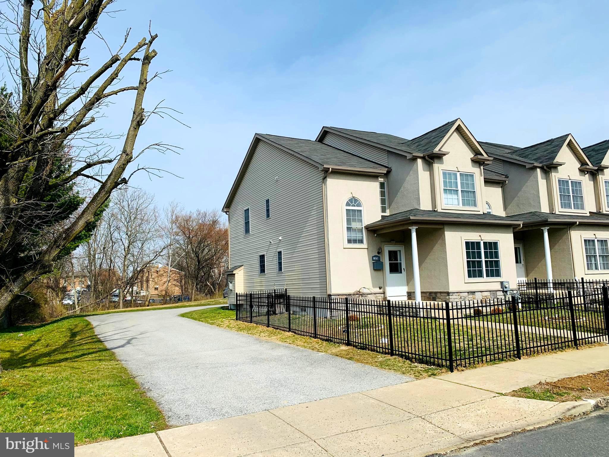 11970 Academy Road Philadelphia, PA 19154 - Photo 3 of 40 Gallery Image 3