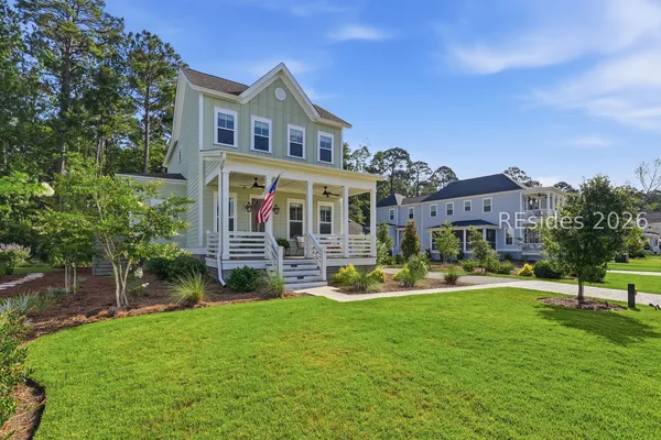$974,500 | 1 Skipperling Court, Bluffton, SC 29909