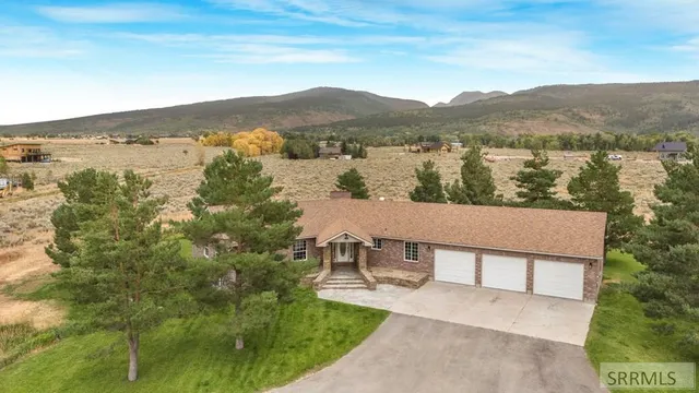 $1,495,000 | 5335 Fox Creek Hollow Road, Victor, ID 83455