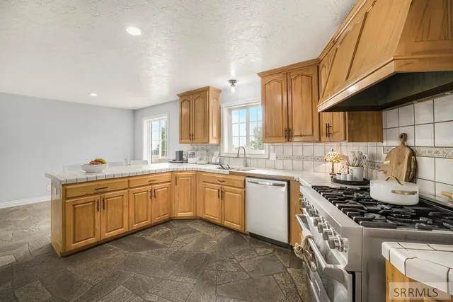 $1,495,000 | 5335 Fox Creek Hollow Road, Victor, ID 83455