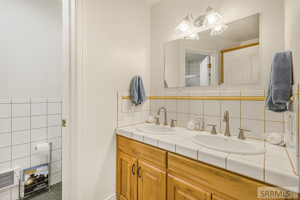 5335 Fox Creek Hollow Road Victor, ID 83455 - Photo 16 of 45