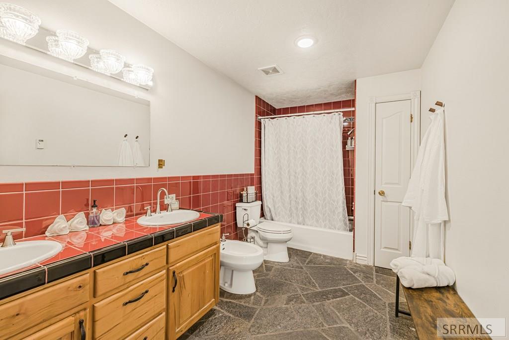 5335 Fox Creek Hollow Road Victor, ID 83455 - Photo 23 of 45