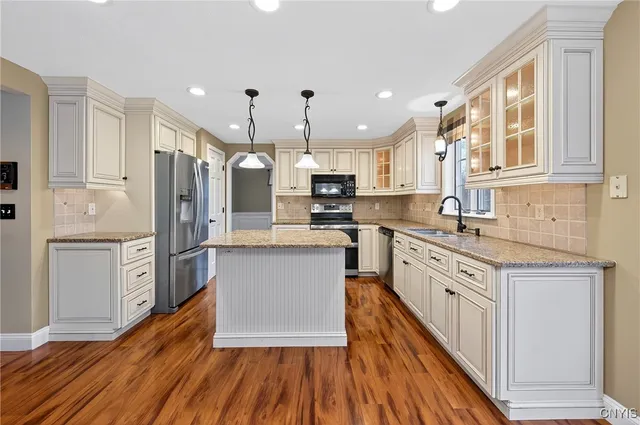 $425,000 | 1311 Kinderhook Road, Sullivan, NY 13037