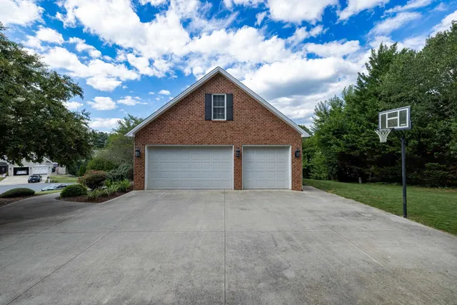 $709,000 | 4120 Brown Roan Lane, Harrisonburg, VA 22801