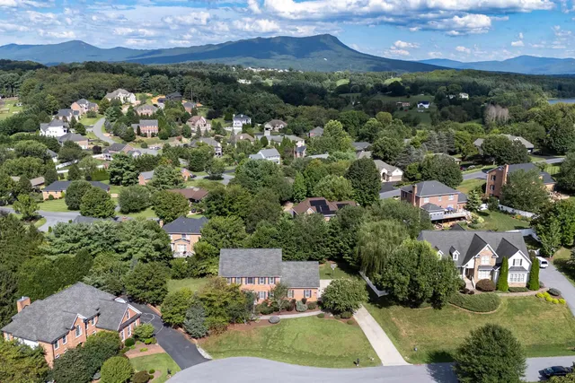 $709,000 | 4120 Brown Roan Lane, Harrisonburg, VA 22801