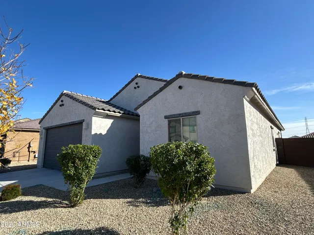 $1,900 | 24563 West Verlea Drive, Buckeye, AZ 85326