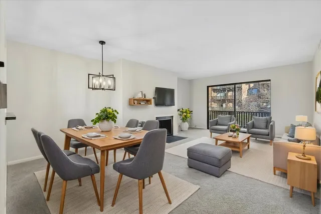 $190,000 | 450 North Main Street, Unit S208A, Wauconda, IL 60084