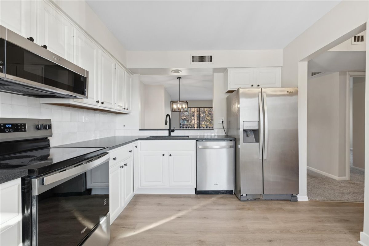 450 North Main Street, Unit S208A Wauconda, IL 60084 - Photo 9 of 19