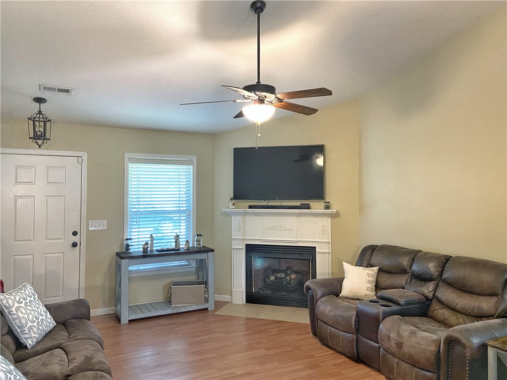 108 Duraleigh Road Anderson, SC 29621 - Photo 4 of 25