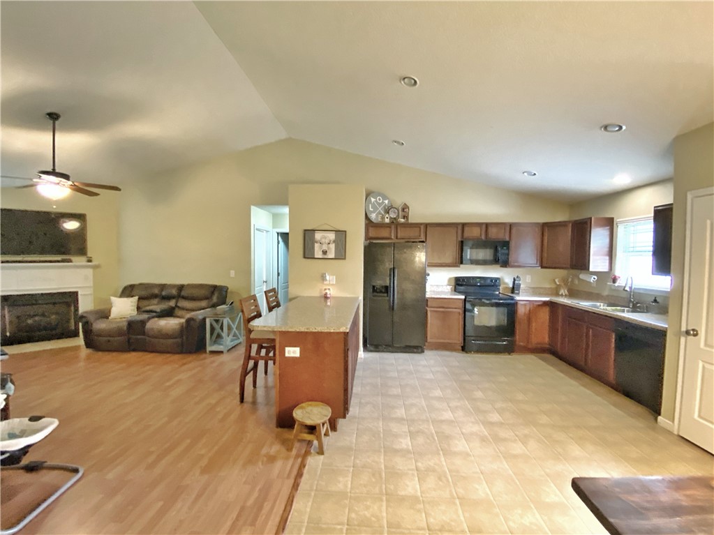 108 Duraleigh Road Anderson, SC 29621 - Photo 5 of 25