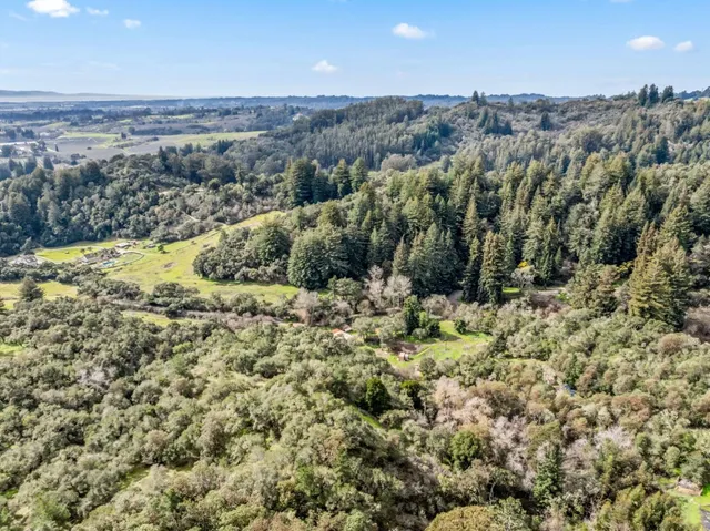 $1,250,000 | 530 Apple Valley Lane, Watsonville, CA 95076