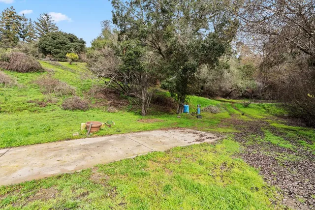 $1,250,000 | 530 Apple Valley Lane, Watsonville, CA 95076