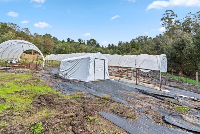 $1,250,000 | 530 Apple Valley Lane, Watsonville, CA 95076