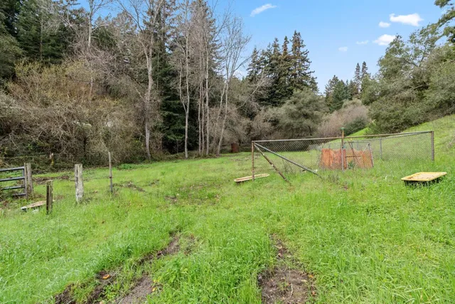 $1,250,000 | 530 Apple Valley Lane, Watsonville, CA 95076