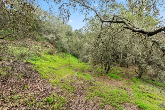 $1,250,000 | 530 Apple Valley Lane, Watsonville, CA 95076