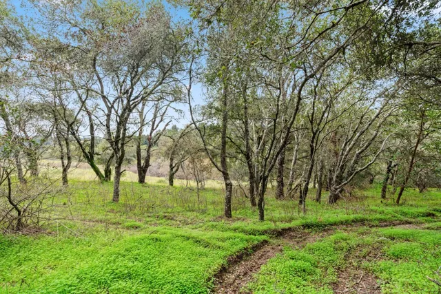 $1,250,000 | 530 Apple Valley Lane, Watsonville, CA 95076
