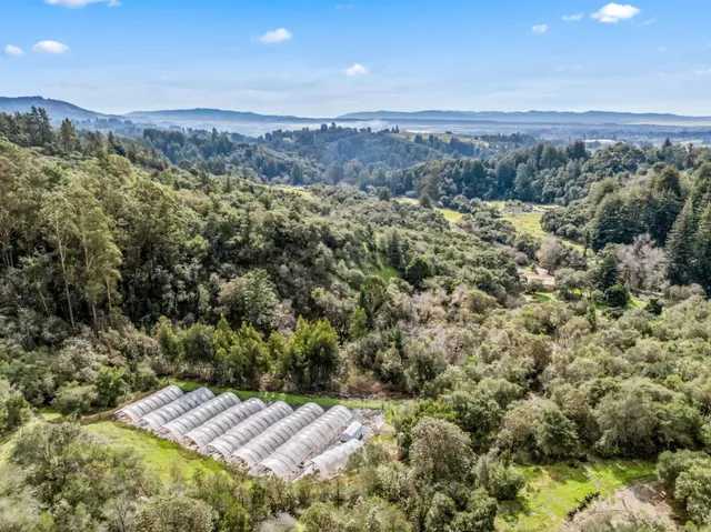$1,250,000 | 530 Apple Valley Lane, Watsonville, CA 95076