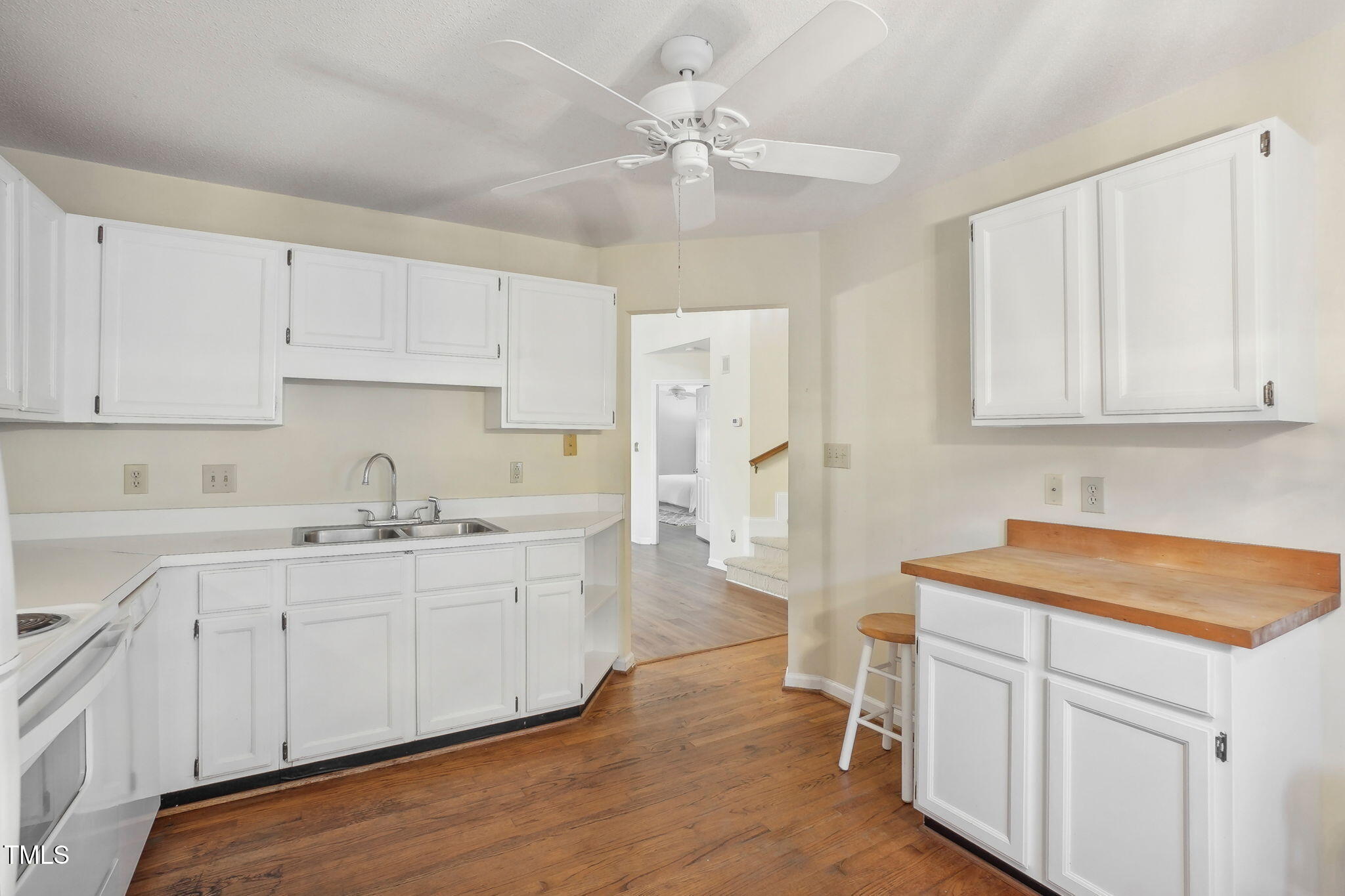 31 Renwick Court Raleigh, NC 27615 - Photo 11 of 32 Renwick Ct-018