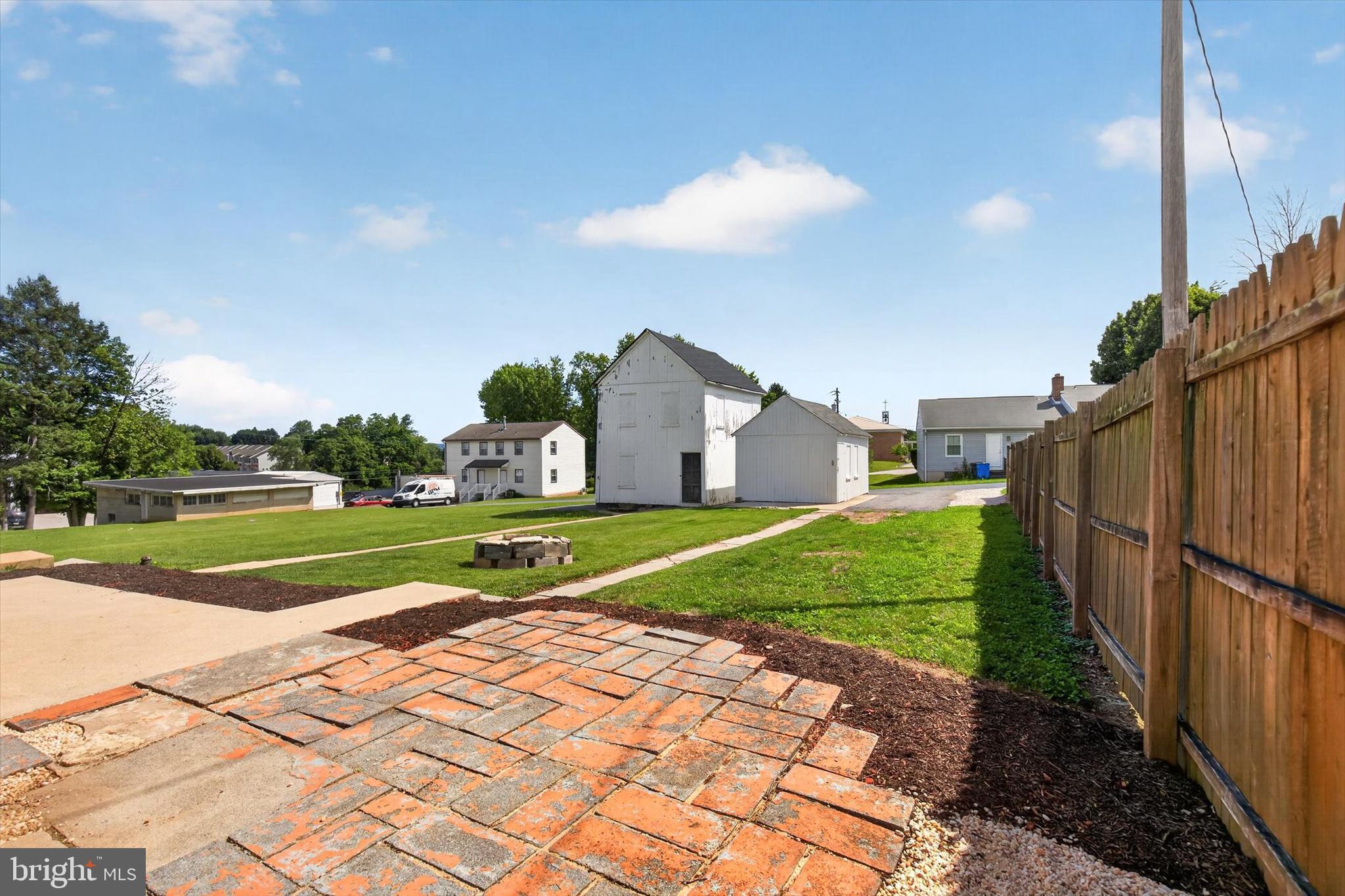 2463 South Queen Street York, PA 17402 - Photo 23 of 33