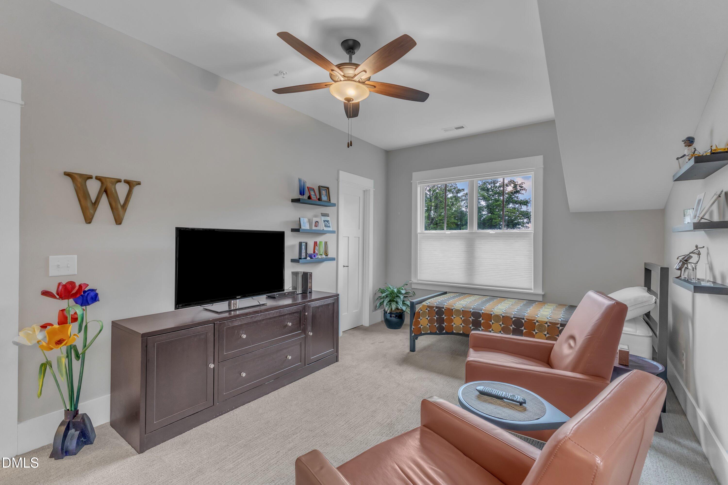 501 Hamilton Cottage Way Raleigh, NC 27605 - Photo 29 of 36 49-511 Hamilton Cottage-24