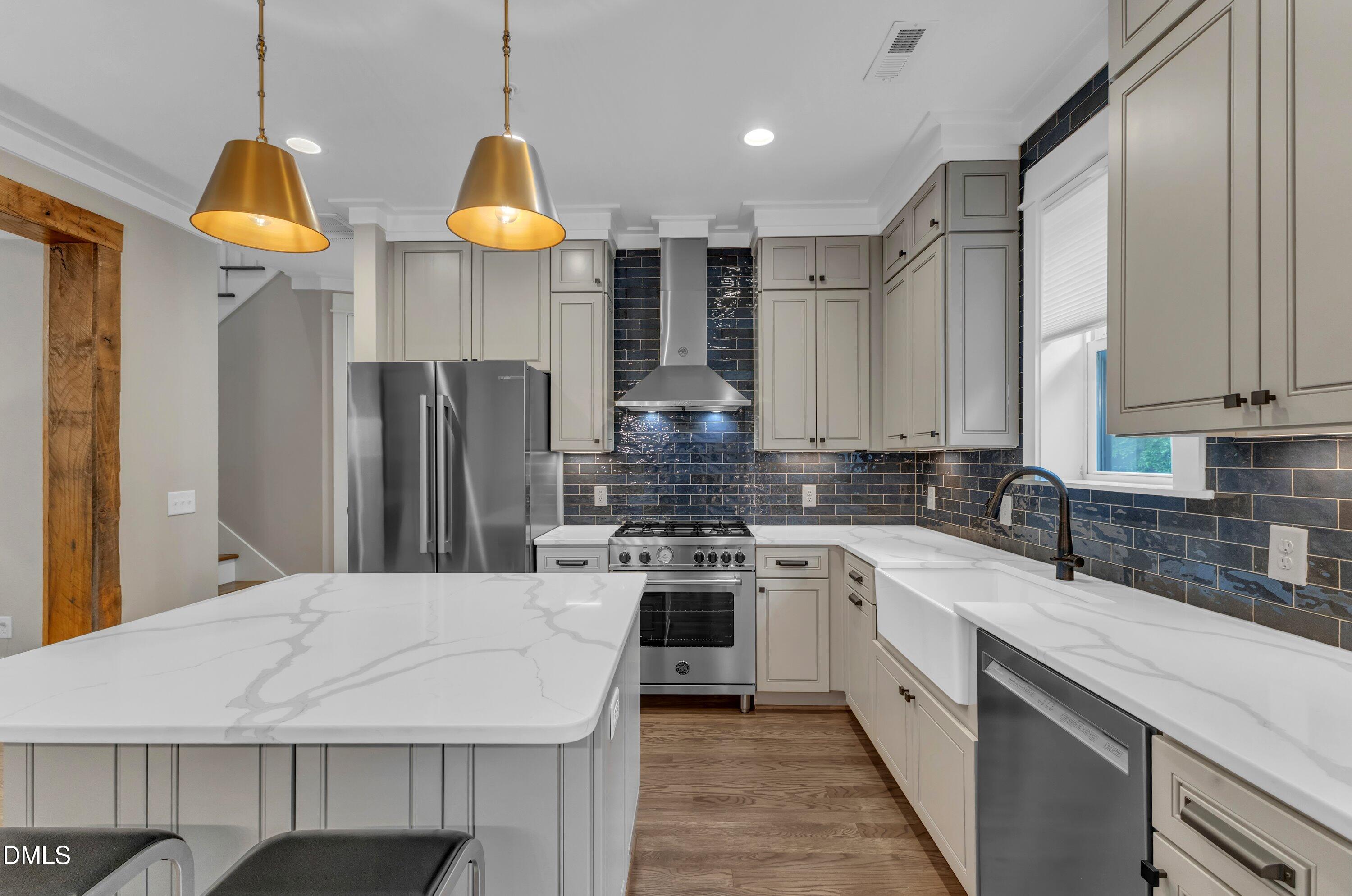 501 Hamilton Cottage Way Raleigh, NC 27605 - Photo 9 of 36 25-511 Hamilton Cottage-48