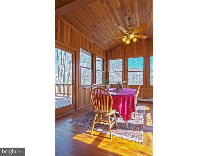 148 Larrison Road Wrightstown, NJ 08562 - Photo 11 of 25 Gallery Image 11