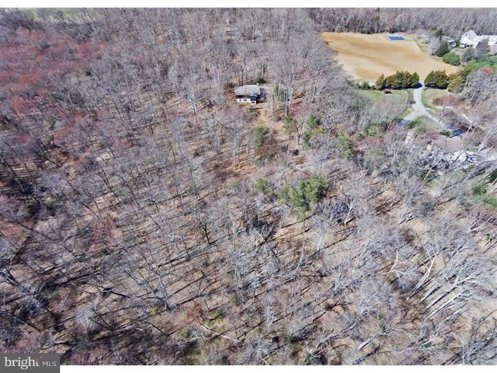 148 Larrison Road Wrightstown, NJ 08562 - Photo 4 of 25 Gallery Image 4