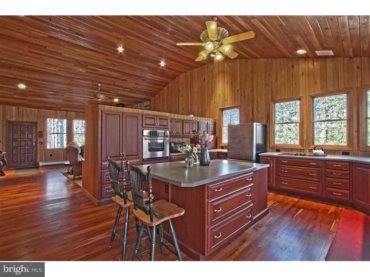 148 Larrison Road Wrightstown, NJ 08562 - Photo 9 of 25 Gallery Image 9