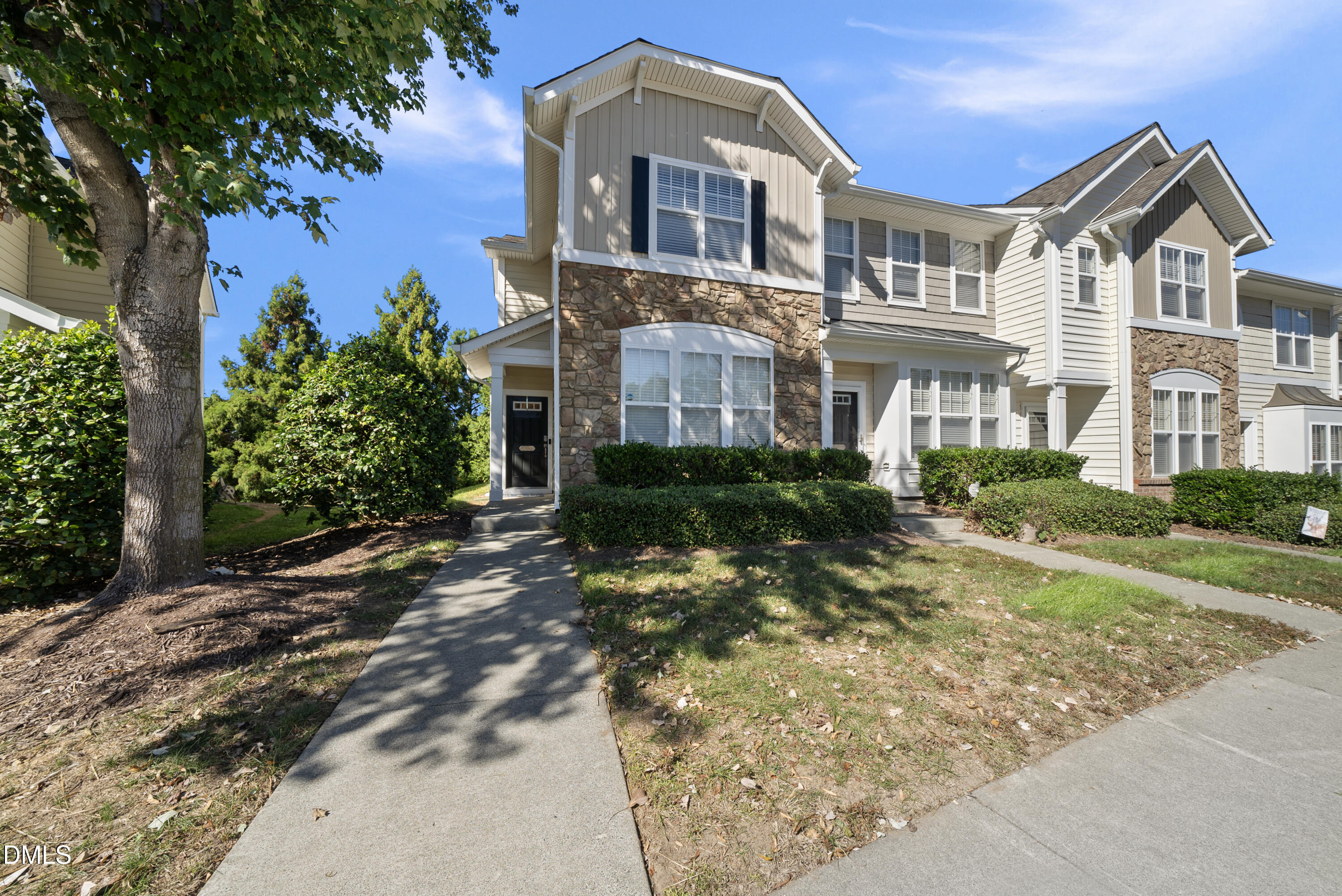 6025 History Trail Raleigh, NC 27612 - Photo 1 of 33 a front view of a house with a yard