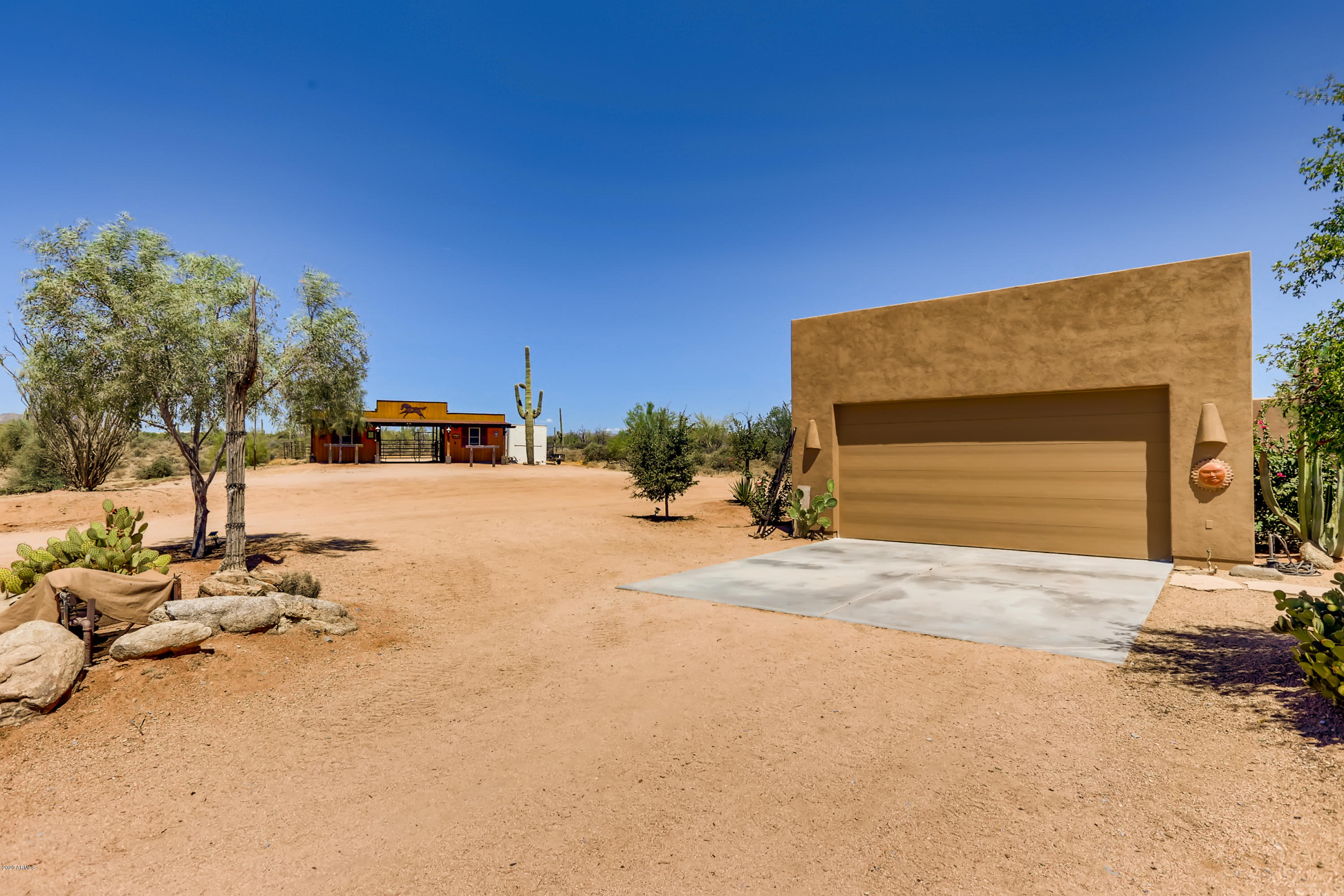 17128 East Gloria Lane Rio Verde, AZ 85263 - Photo 26 of 30 Garage_Mare Motel