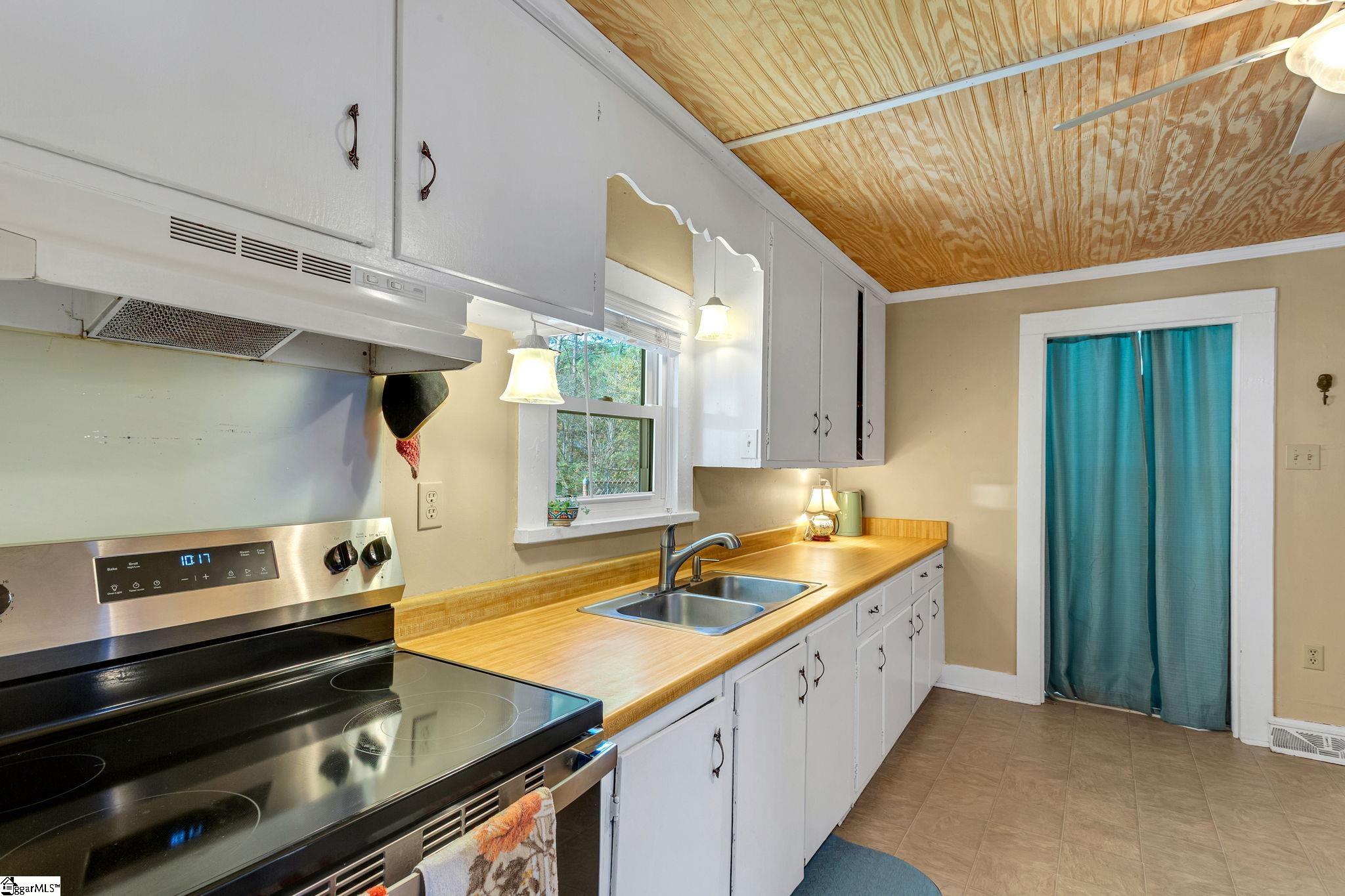 113 Christopher Street Duncan, SC 29334 - Photo 12 of 26