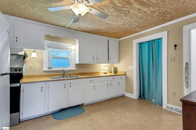 $135,000 | 113 Christopher Street, Duncan, SC 29334