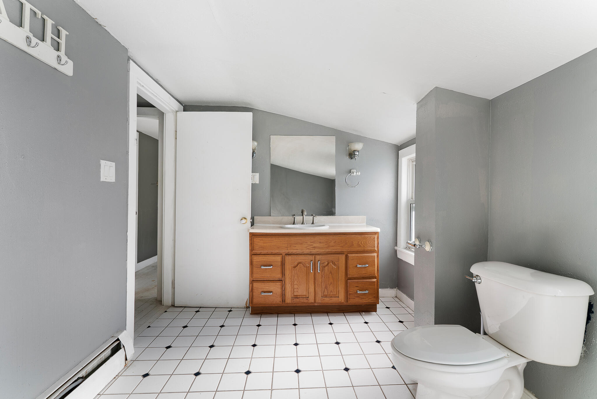 80 Middle Street Saco, ME 04072 - Photo 28 of 34 80 Middle Street-29