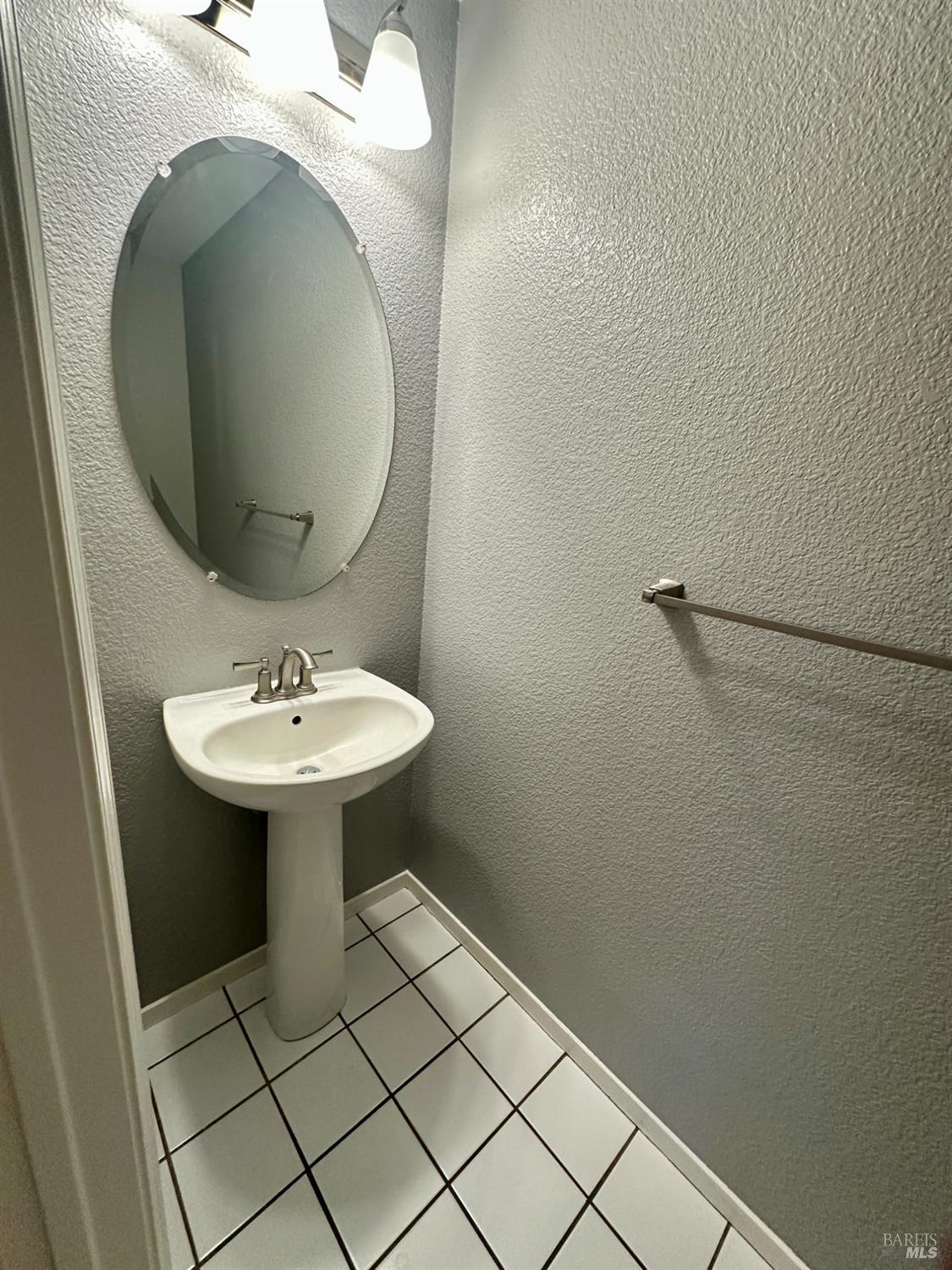 590 Anderson Way Rio Vista, CA 94571 - Photo 13 of 39