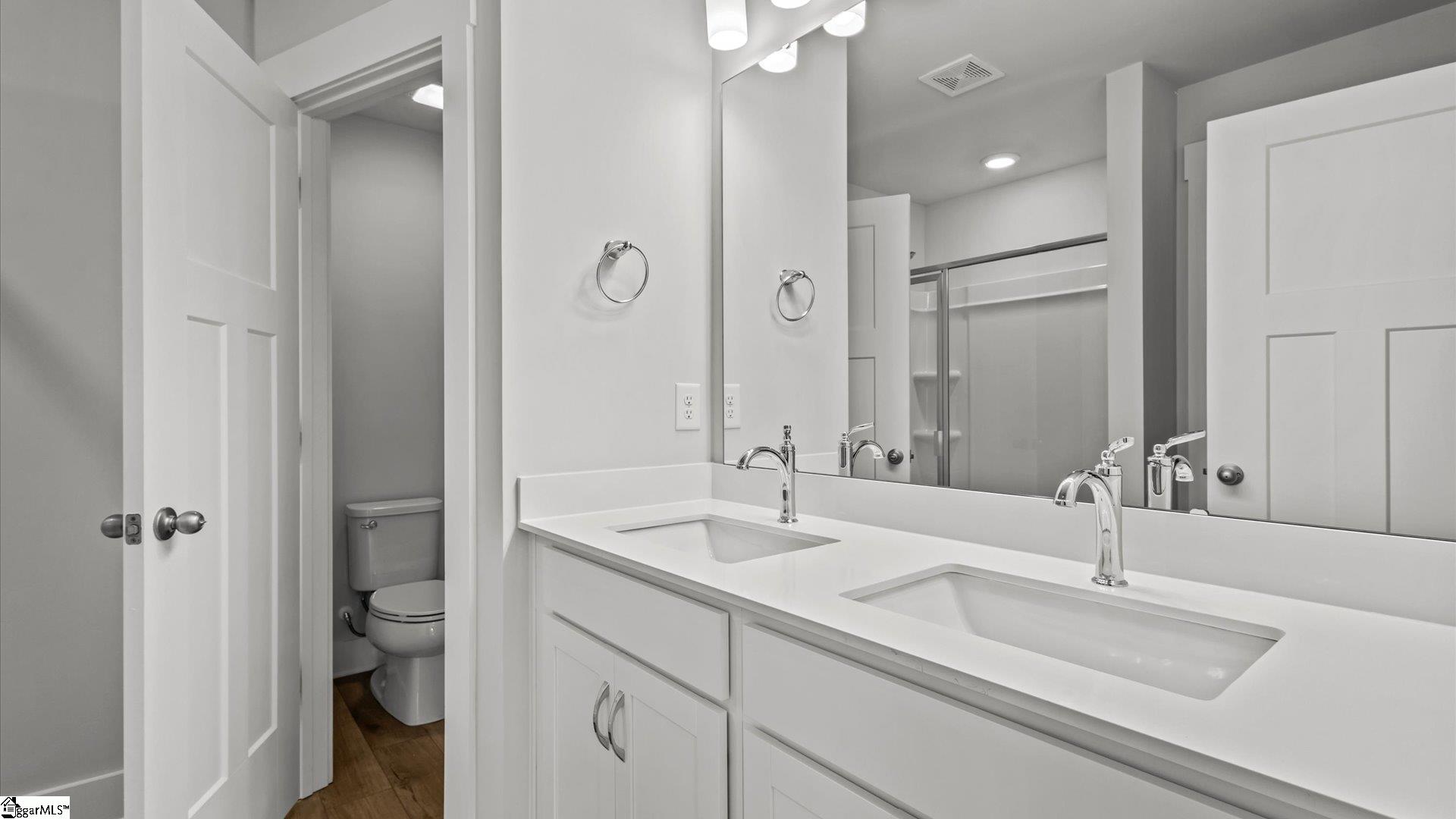 117 Cobden Court Simpsonville, SC 29681 - Photo 16 of 28