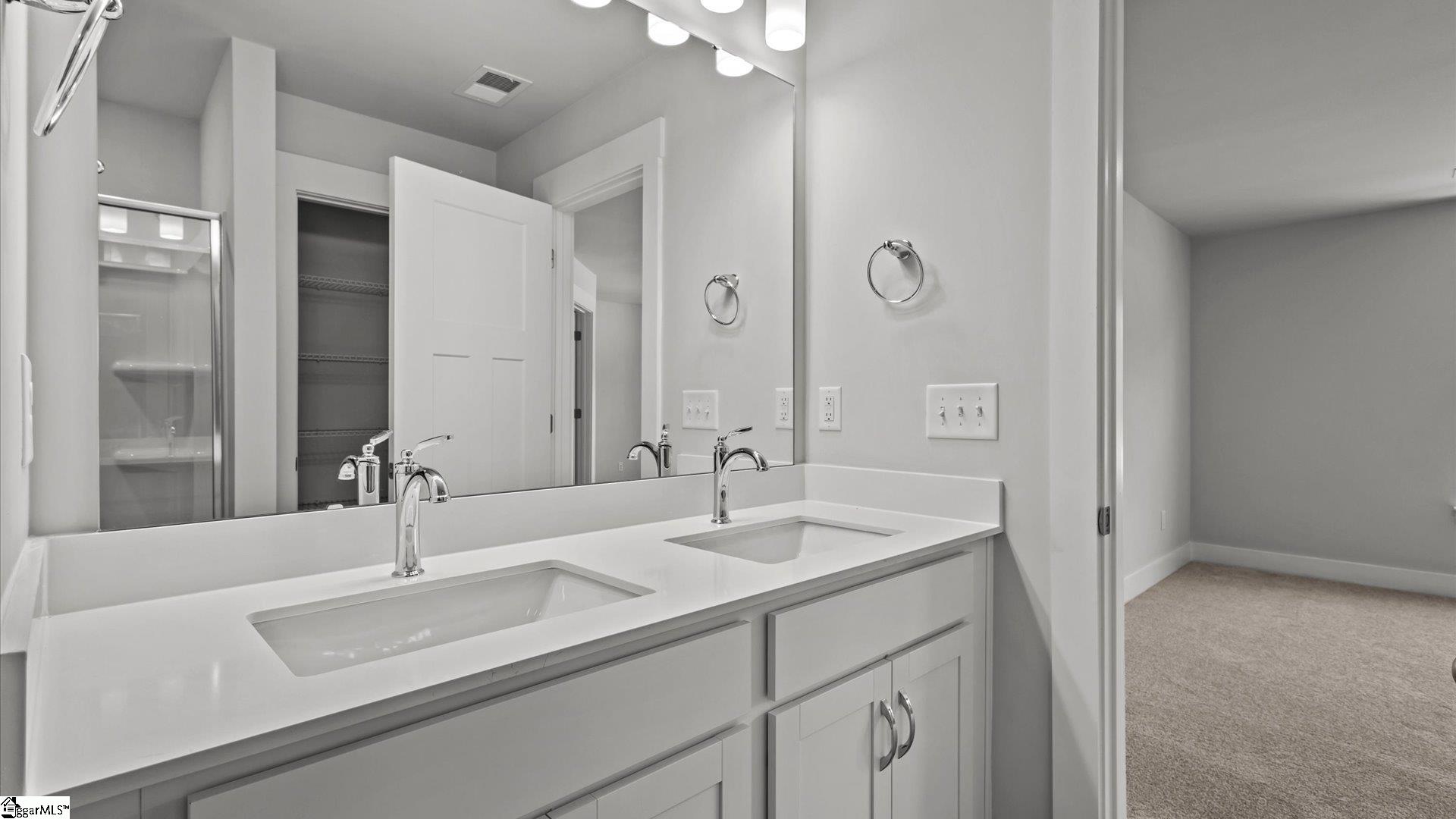 117 Cobden Court Simpsonville, SC 29681 - Photo 17 of 28