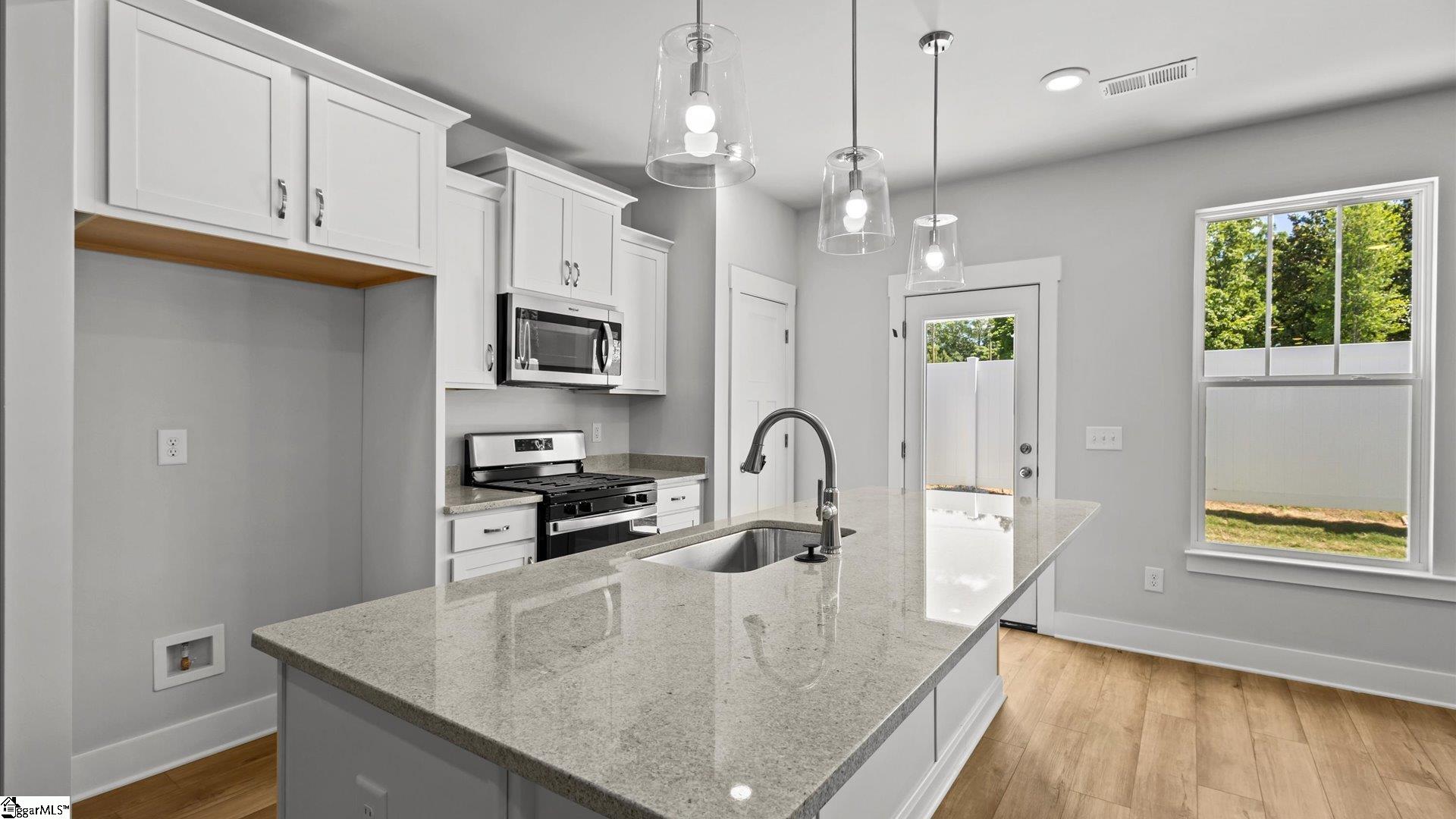 117 Cobden Court Simpsonville, SC 29681 - Photo 8 of 28