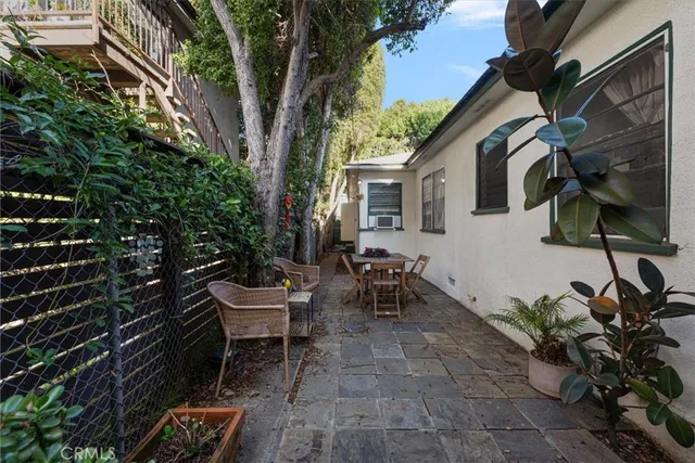 $3,450 | 1120 Chelsea Avenue, Santa Monica, CA 90403