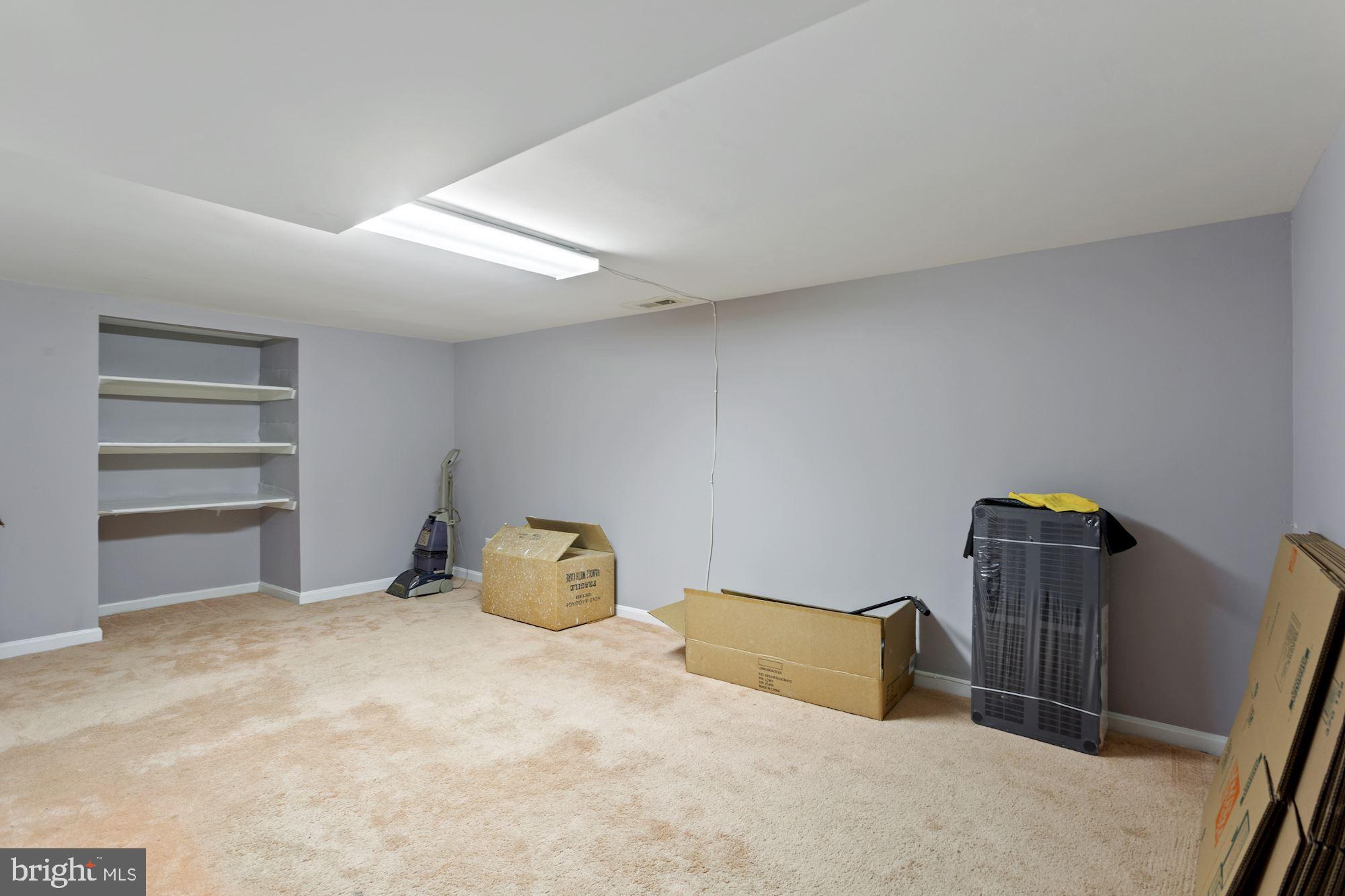 6042 Munson Hill Road Falls Church, VA 22044 - Photo 39 of 77 Game Room