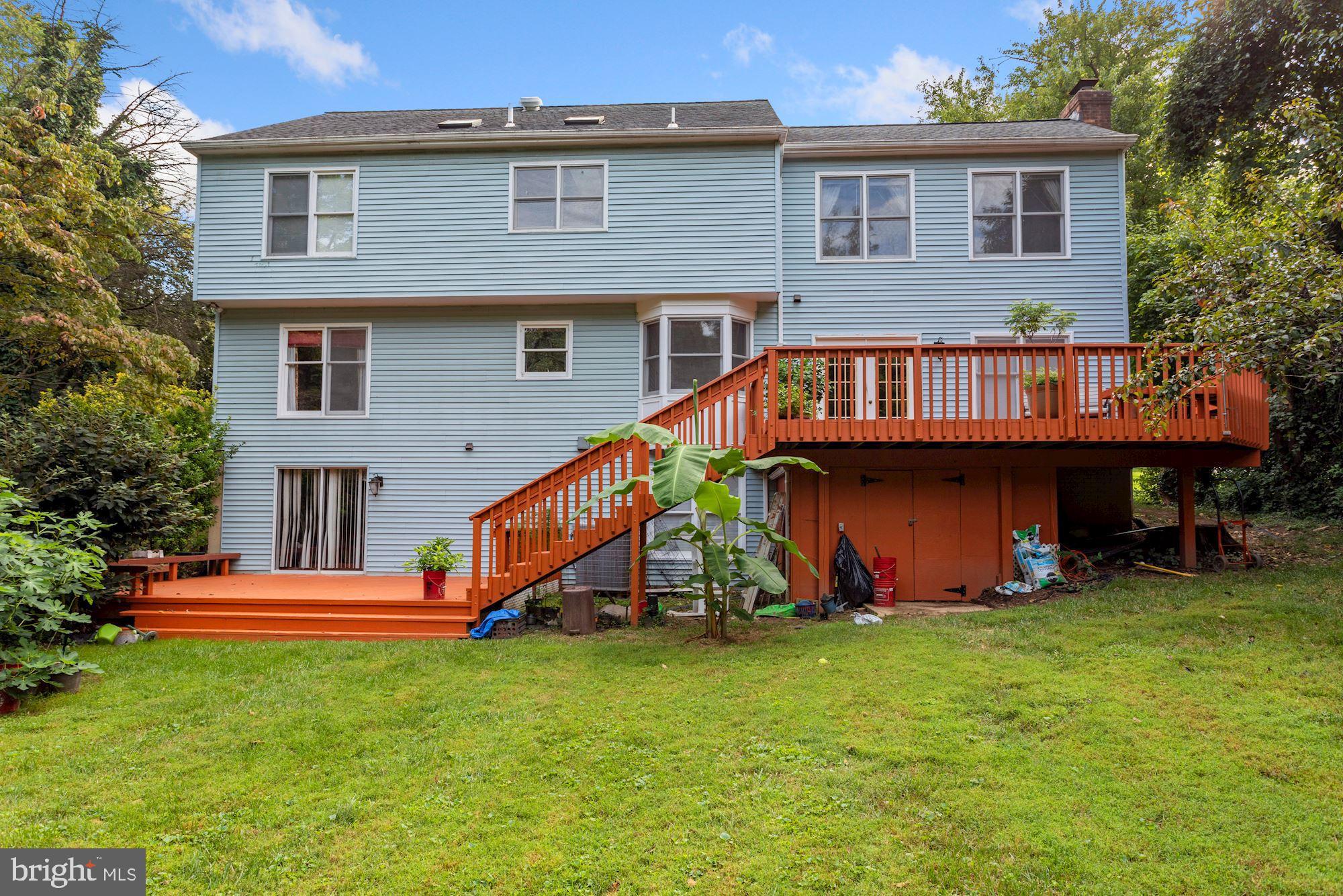 6042 Munson Hill Road Falls Church, VA 22044 - Photo 48 of 77 Outside Storage