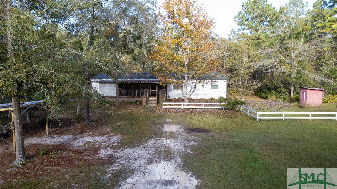 123 Bird Road Springfield, GA 31329 - Photo 2 of 26