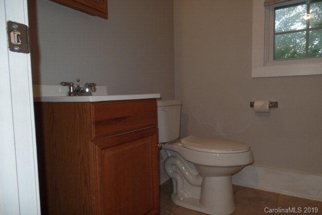 3118 Fairview Road Marion, NC 28752 - Photo 14 of 28 Gallery Image 14