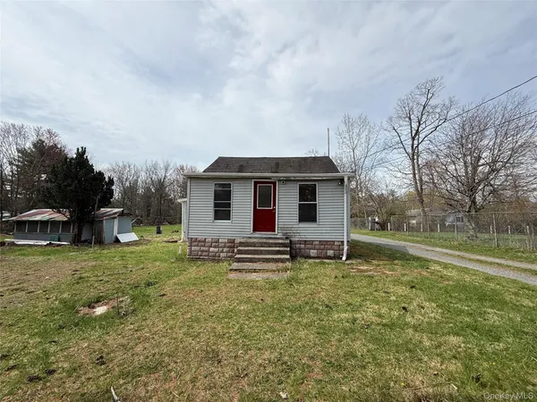 $1,650 | 3463 Highway 52, Pine Bush, NY 12566