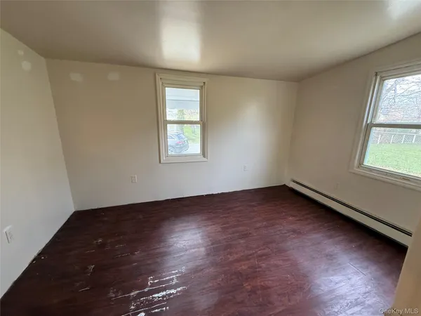 $1,650 | 3463 Highway 52, Pine Bush, NY 12566