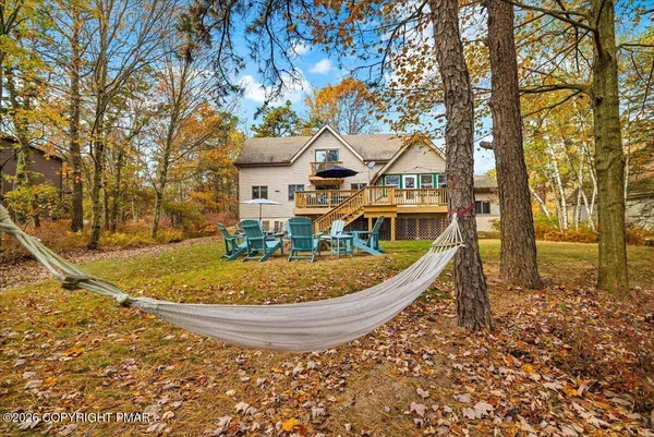 $688,000 | 2208 Mohegan Court, Long Pond, PA 18334