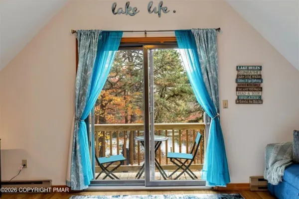 $688,000 | 2208 Mohegan Court, Long Pond, PA 18334