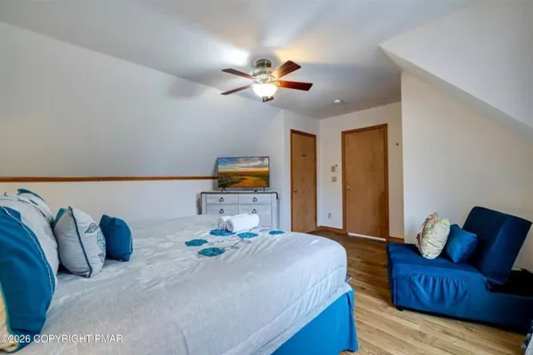 $688,000 | 2208 Mohegan Court, Long Pond, PA 18334