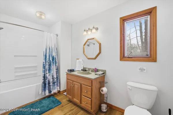 $688,000 | 2208 Mohegan Court, Long Pond, PA 18334
