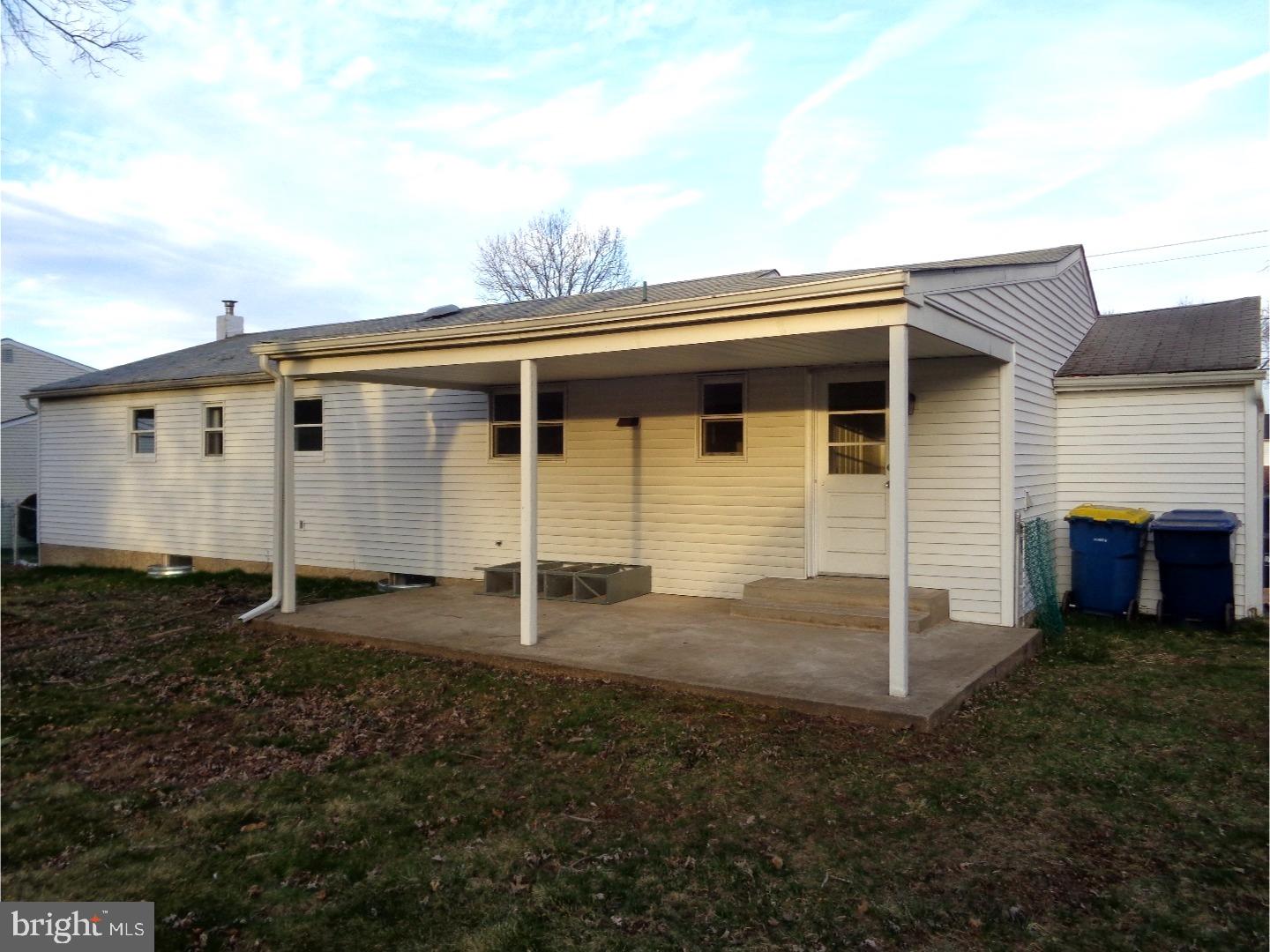116 Moonflower Road Hatboro, PA 19040 - Photo 2 of 22 Exterior Back