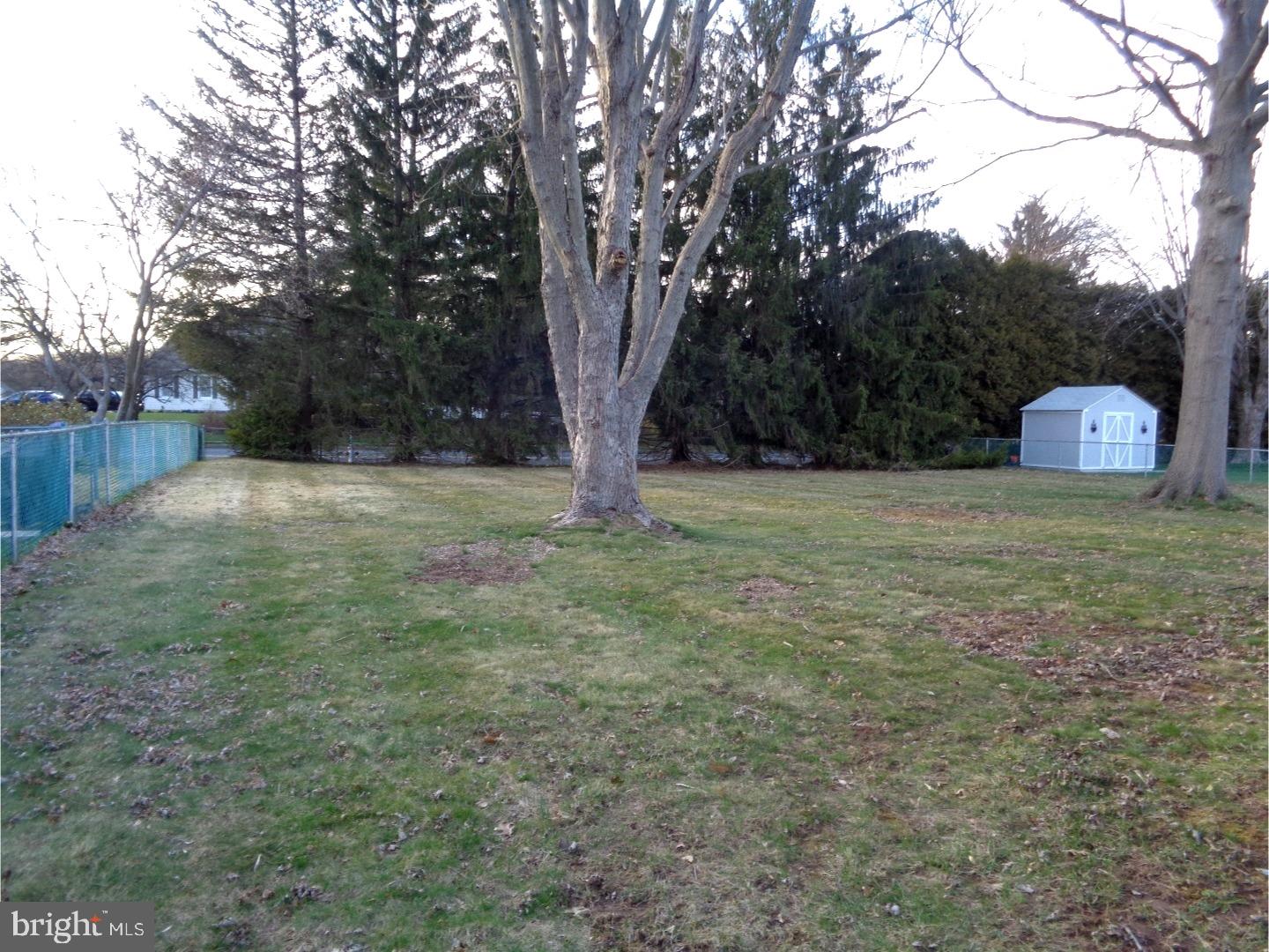 116 Moonflower Road Hatboro, PA 19040 - Photo 18 of 22 Back Yard